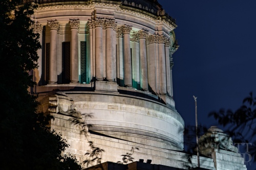 Capitol Closeup