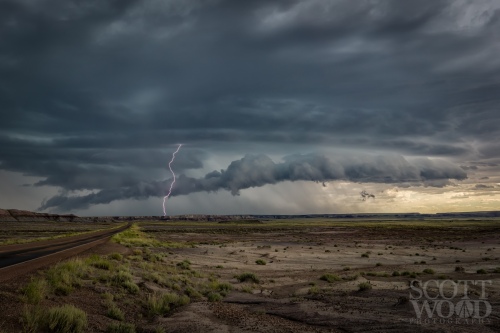 Shelf Cloud Lightning